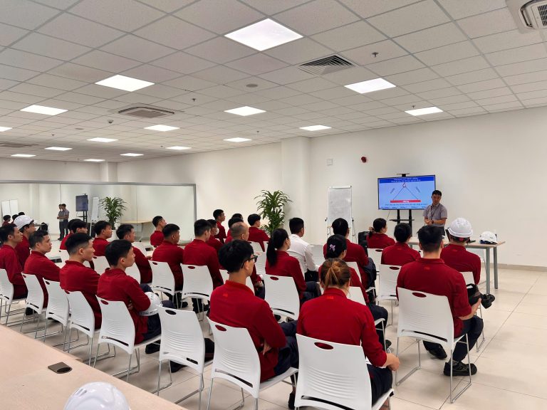 huấn luyện an toàn vệ sinh lao động
